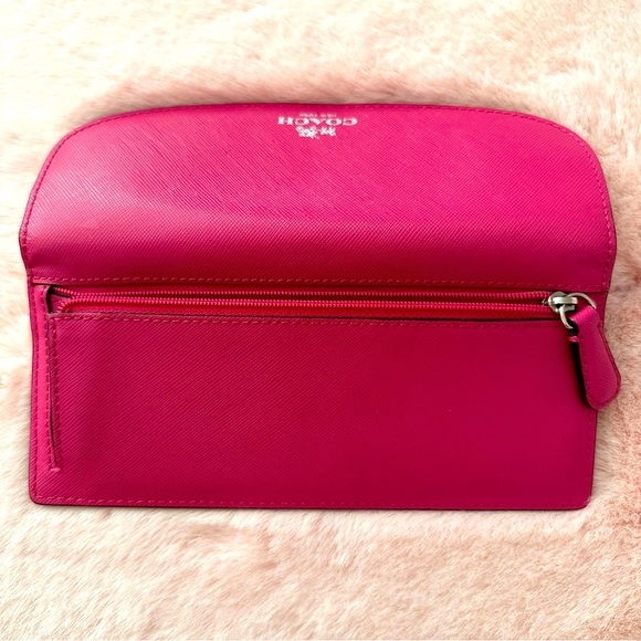 Coach Slim Pink Wallet - Picture 4 of 5
